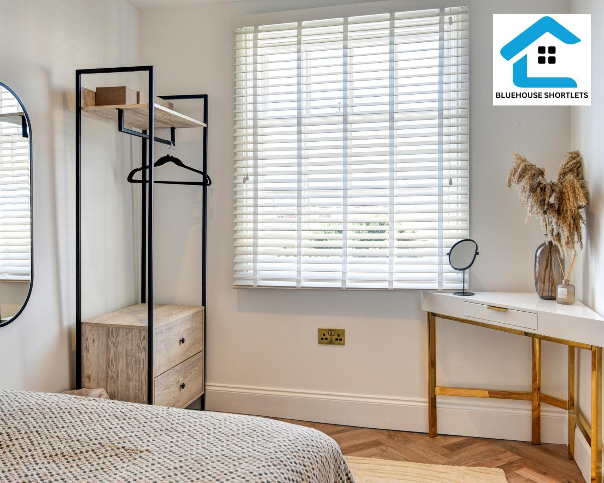 SEAVIEW-SLEEPS 8-IDEAL FOR RELOCATION&BUSiNESS TRAVELERS Hove Exterior foto
