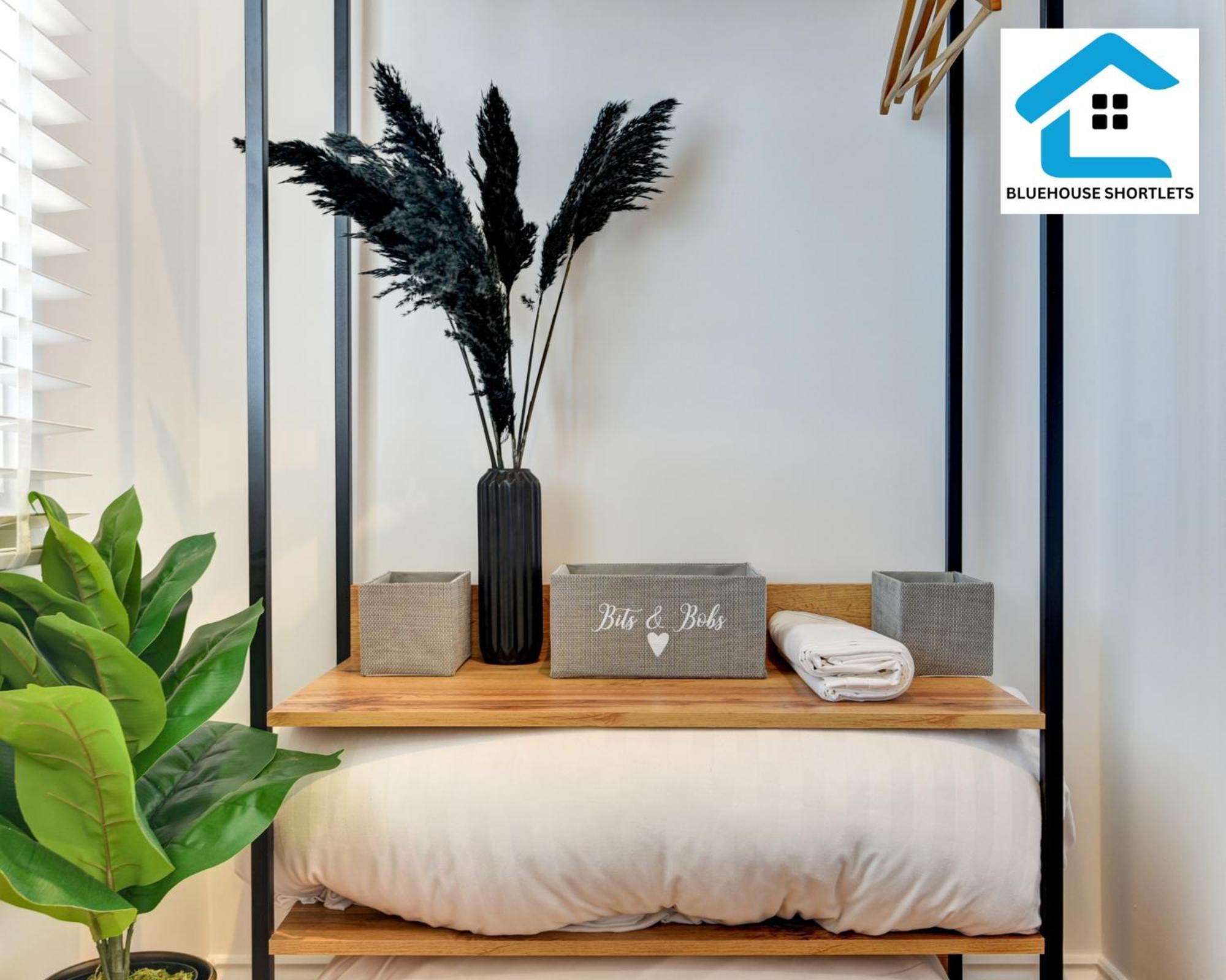 SEAVIEW-SLEEPS 8-IDEAL FOR RELOCATION&BUSiNESS TRAVELERS Hove Exterior foto